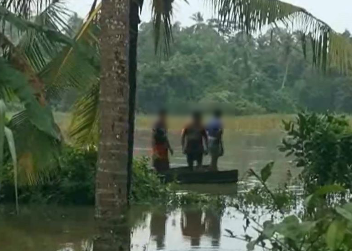 පිය-පුතු දෙපල පරණගම් ඔයේ සැඩපහරට අසුවෙයි