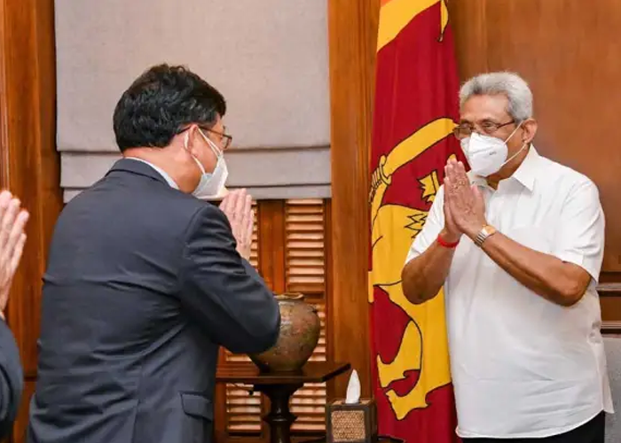 කුඩා හා මධ්‍ය පරිමාණ ව්‍යවසායකයින් නගා  සිටුවීමට ආසියානු සංවර්ධන බැංකුවේ සහය