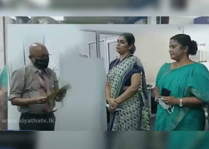 සන්දේශයක් දෙන්න හිරුණිකා සියතට