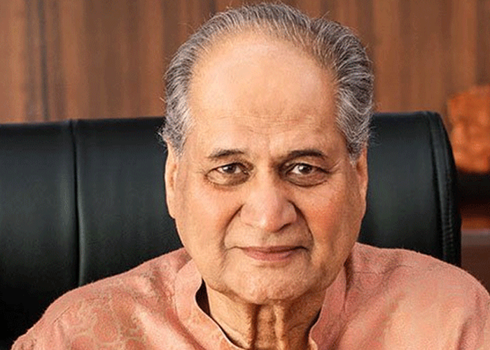 බජාජ් සමූහ ව්‍යාපාරයේ හිටපු සභාපති අභාවප්‍රාප්ත වේ