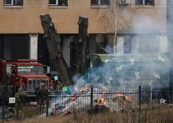 රුසියානු ආක්‍රමණයෙන් යුක්‍රේනයේ පුද්ගලයින් 137 ක් ජීවිතක්ෂයට