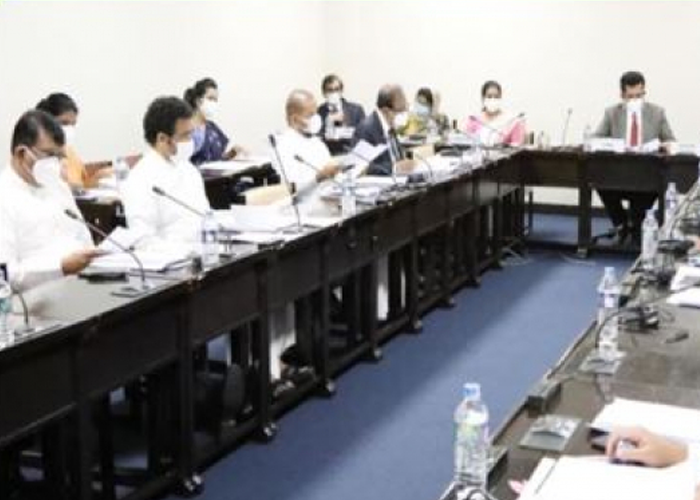 රාජ්‍යභාග සම්බන්ධයෙන් භූ විද්‍යා සමීක්ෂණ හා පතල් කාර්යංශයට කෝප් කමිටුවෙන් උපදෙස්