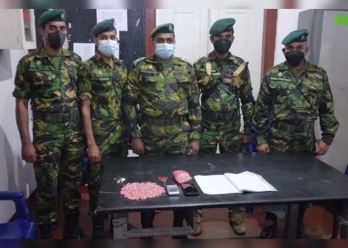ලක්ෂ දෙකකට අධික හෙරොයින් සමඟ පුද්ගලයින් දෙදෙනෙකු අත්අඩංගුවට