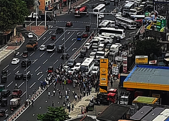 බේස්ලයින් මාර්ගයේ දැඩි රථවාහන තදබදයක්