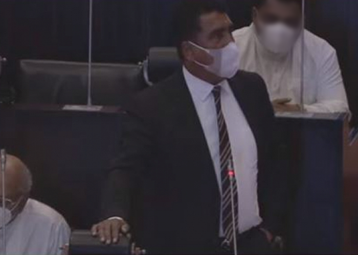 අපි ප්‍රජාතන්ත්‍රවාදය දිවිහිමියෙන් ආරක්ෂා කරනවා – ජොන්ස්ටන් ප්‍රනාන්දු