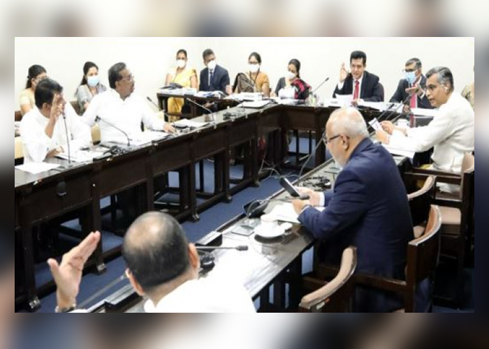 ඖෂධ හිඟය ඉක්මනින්ම විසඳීමට කටයුතු කරන්න – කෝප් සභාපති