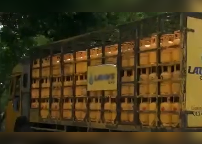 අනුරාධපුරයේ හොර ගෑස් ගබඩාවක්