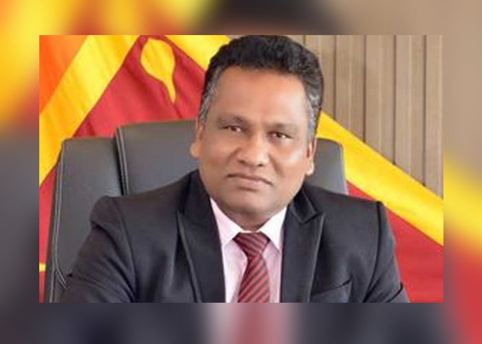 ලිට්‍රෝ සභාපති ඉල්ලා අස්වෙයි