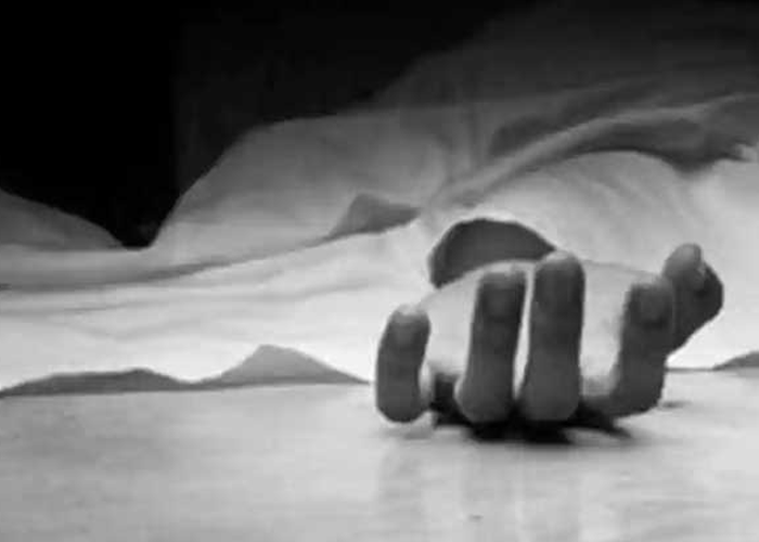 රිය අනතුරකින් ඉන්ධන පෝලිමේ සිටි අයෙකු මරුට