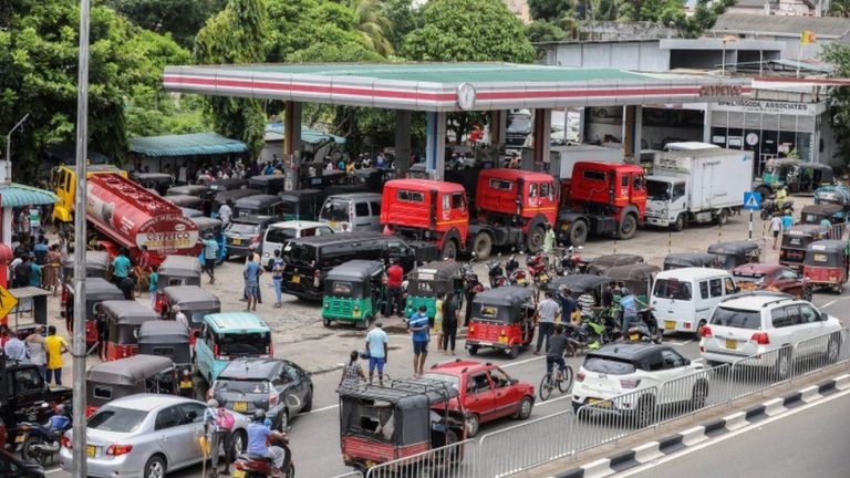 දෙසැම්බර් සිට ඉන්ධන මිල ගැන තීරණයක්