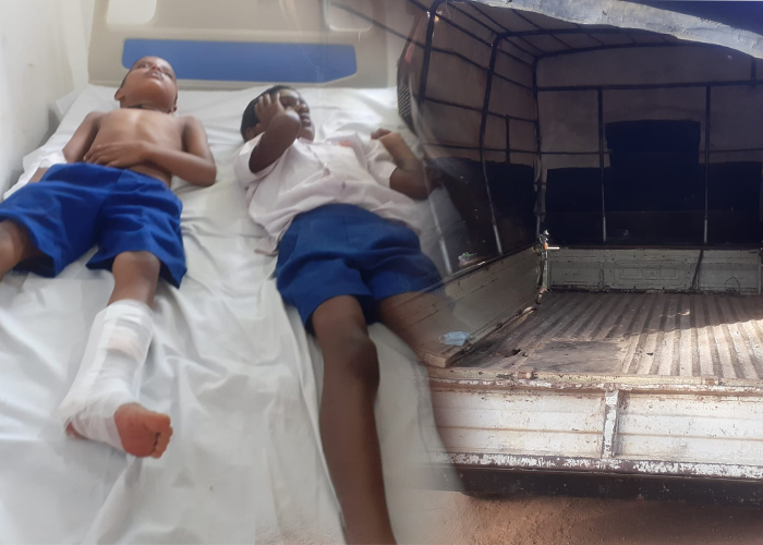 ලොරි තට්ටුව කඩා වැටී සිසුන් පිරිසක් රෝහලේ