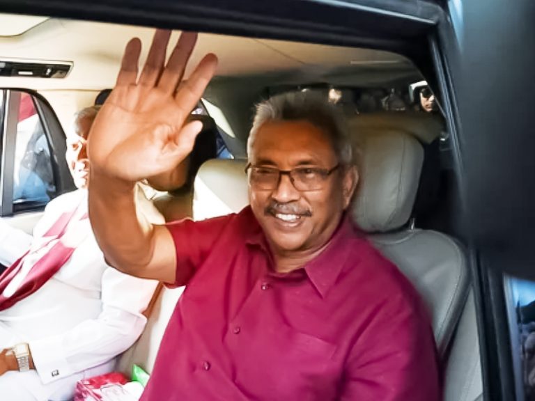 ජනපති රටින් පිටවුනා – ජාත්‍යන්තර මාධ්‍ය පවසයි