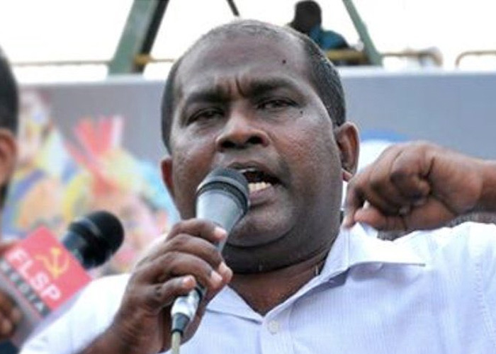 අත්අඩංගුවට ගත් ජෝසප් ස්ටාලින්ට ඇප