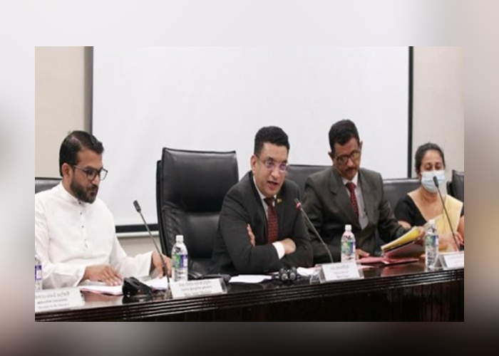 විදේශ සේවයේ පුරප්පාඩු 40කට නව බඳවා ගැනීම්