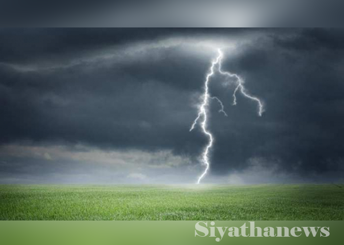 කුඹුරු වැඩ කරමින් සිටි පුද්ගලයෙකු අකුණු සැර වැදී මරුට