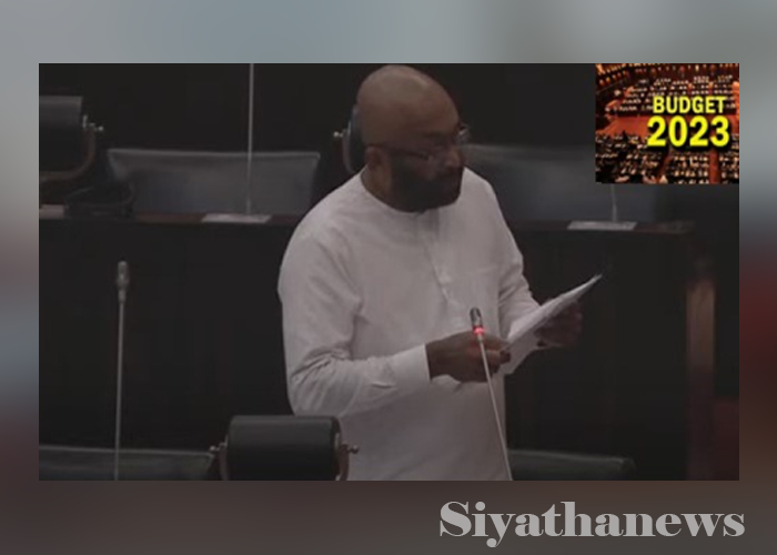 පාසල් උපකරණවල මිල වැඩිවීම ගැන සොයා බැලීමක්- මුදල් රාජ්‍ය අමාත්‍ය