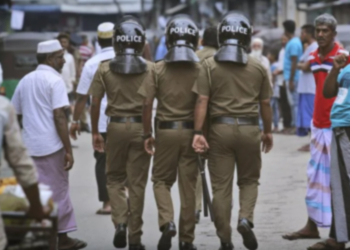 පොලිස් නිලධාරීන්ට පහර දීමක්