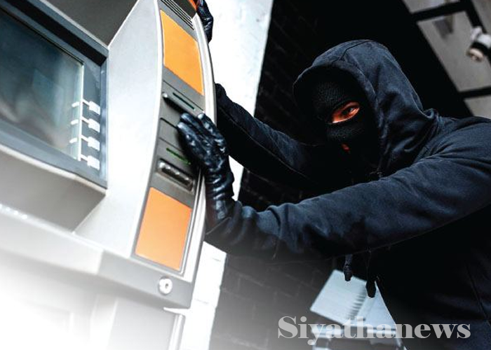 ගම්පොළදී ATM යන්ත්‍රයක් සොරාගනී