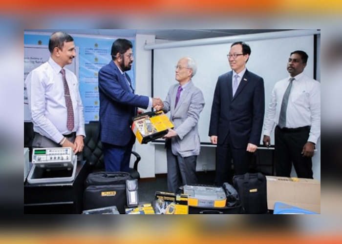 වෛද්‍ය උපකරණ තොගයක්