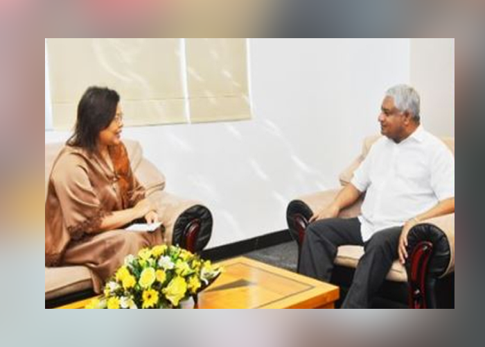 ශ්‍රී ලංකාවේ ඉන්දුනීසියානු ම‍හ කොමසාරිස්වරිය සහ මහජන ආරක්ෂක ඇමැති අතර හමුවක්