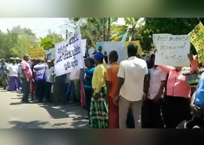 පදවි ශ්‍රී පුර ගොවි සංවිධාන 6ක් විරෝධතාවක