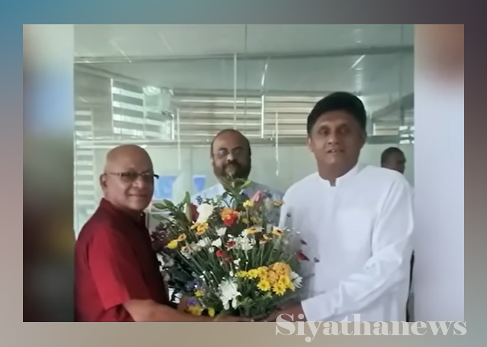සියත ප්‍රවෘත්ති අංශයට ආ අනාරාධිත අමුත්තා