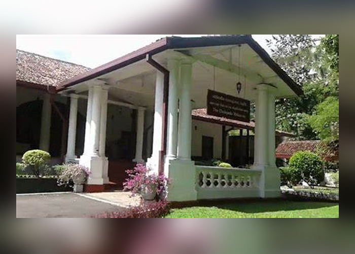 ඇහැලේපොල වලව්ව දළදා මාලිගාවට පවරාදීමට අදාළ කැබිනට් පත්‍රිකාව අමාත්‍ය මණ්ඩලයට