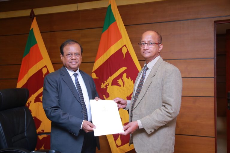 ජාතික අධ්‍යාපන ආයතනයට නව අධ්‍යක්ෂ ජනරාල්වරයෙක්