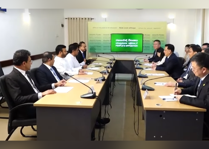 විපක්ෂ නායක හා චීන දූත පිරිසක් අතර හමුවක්