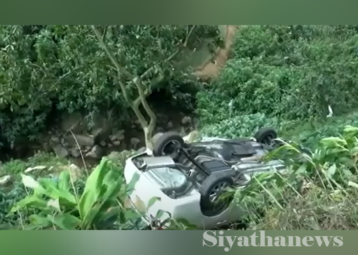 වෛද්‍යවරුන්ගේ මෝටර් රථය ප්‍රපාතයකට