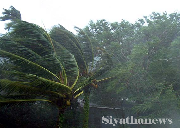 ඇතැම් ප්‍රදේශවලට දැඩි සුළං