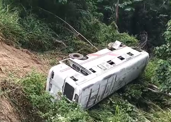 ප්‍රපාතයට පෙරළී ගිය බස් රථය ගැන තවත් තොරතුරු