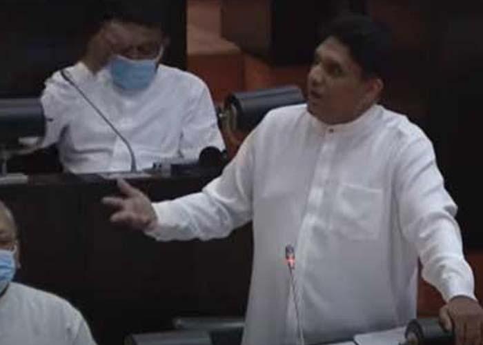 වතු ප්‍රජාව සම්බන්ධයෙන් නිවැරදි දත්ත රටේ නැහැ – විපක්ෂ නායක