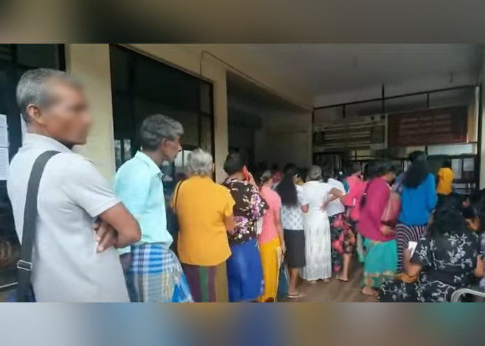 අස්වැසුමට අද බැංකු විවෘතයි