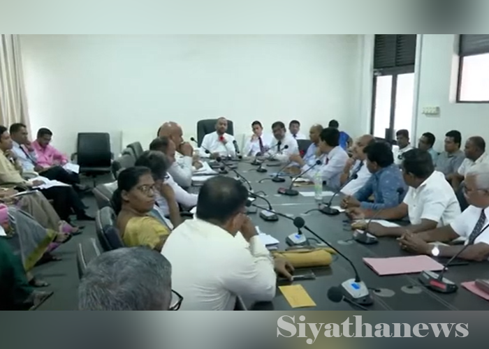රටට ඩොලර් බිලියන 3 හමාරක වාර්ෂික ආදායමක් ලබා දිය හැකියි – කුකුළු කර්මාන්තකරුවන්(VIDEO)