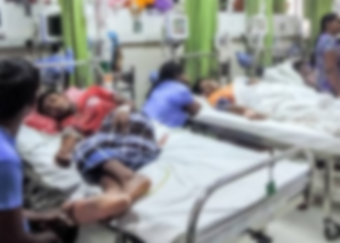 විෂ දුමාරයක් නිසා 10ක් රෝහලේ
