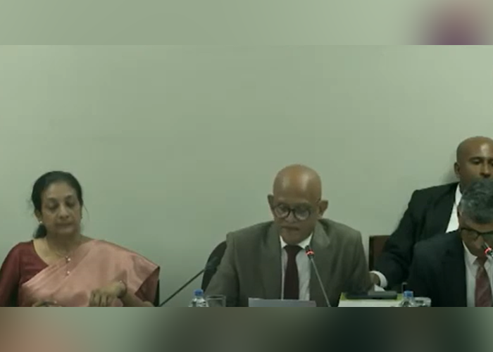 නෑදෑ හිතමිතුරන්, නළු නිළියන් සමග ක්‍රිකට් තරග බැලීමට ගිය ආකාරය කෝප් කමිටුවේදී හෙළිවේ(VIDEO)