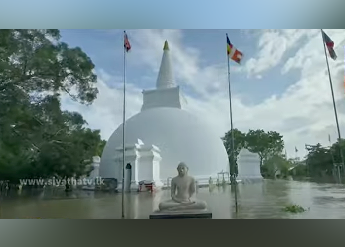 පොළොන්නරුවට තද වැසි – පහත් බිම් රැසක් ජලයෙන් යටවෙයි(VIDEO)