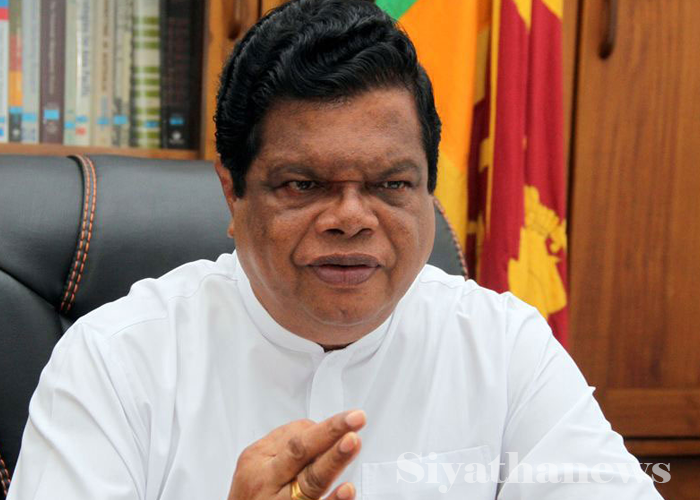 බස් රථවලට මාස දෙකකින් විද්‍යුත් කාඩ්පත් – බන්දුල කියයි