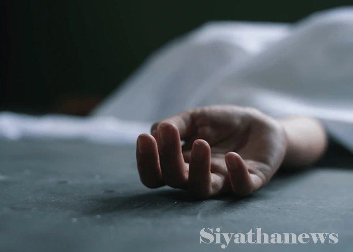නිවසක කාන්තා මළසිරුරක්