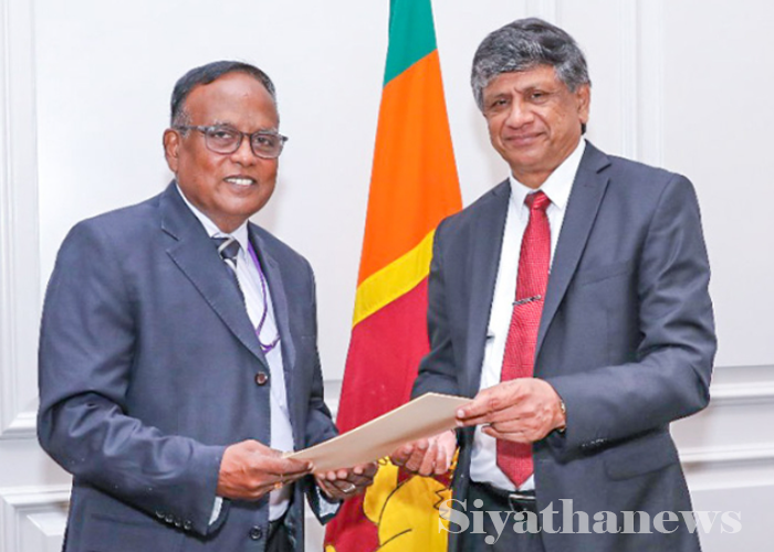 උතුරු සහ වයඹ පළාත් සඳහා නව ප්‍රධාන ලේකම්වරුන් පත් ක‍රයි