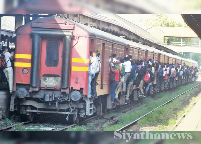 දවසකට දුම්රිය අනතුරු නිසා 6ක් මැරෙනවා – ඒක අරුමයක් නෙවෙයි – වර්ජනය කළ වෘත්තීය සමිති කියයි