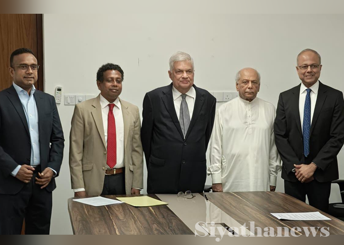 ජනපතිගේ සහයට අතාවුල්ලා සහ වේලු කුමාර්