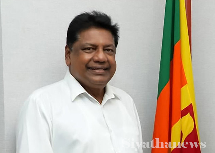 හිටපු අමාත්‍ය කුමාර වෙල්ගම අභාවප්‍රාප්ත වෙයි ‍