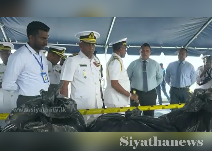 කොළඹට ගෙනා අයිස් ට්‍රෝලර් දෙක (VIDEO)