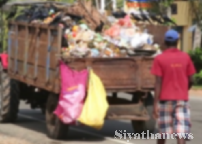කසළ ට්‍රැක්ටරයෙන් ඇදවැටී සේවකයෙක් මරුට