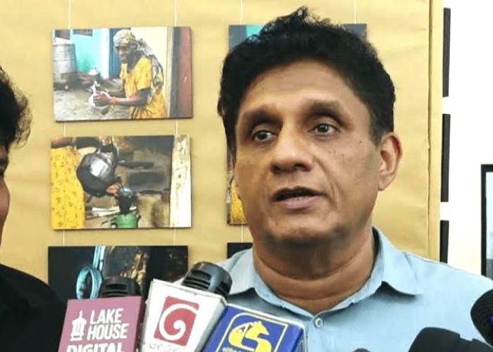 සංවේදී වූ සජිත් (VIDEO)