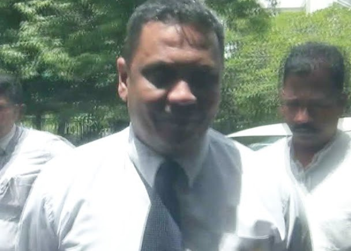 අනීතිකව රැදවියන් 68ක් නිදහස් කරලා – බන්ධනාගාර ඇතුලේ වෙනම අධිරාජ්‍යයක් (VIDEO)