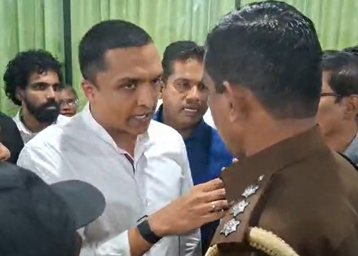 මාලිමාවේ මන්ත්‍රීවරු දෙදෙනෙකු පැහැර ගැනේ.වැලිගම උණුසුම් වෙයි.