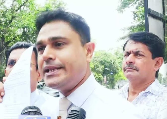 වෛද්‍ය චමල් අල්ලස් කොමිසමට (VIDEO)